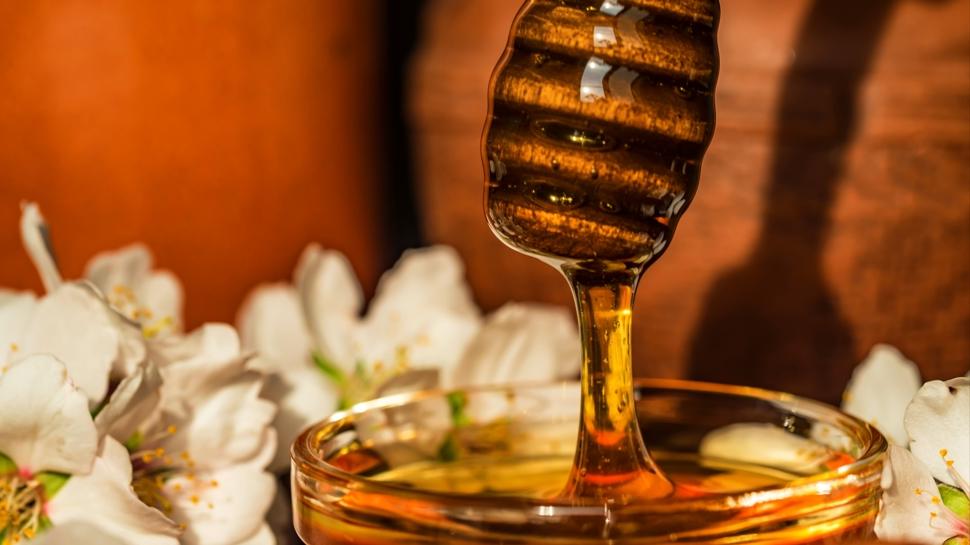 Bal� kahvalt�da mutlaka b�yle t�ketin! Zarar� ortadan kalk�yor