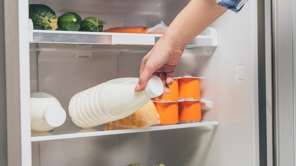 Buzdolabındaki yerine dikkat! Paket süt riski...