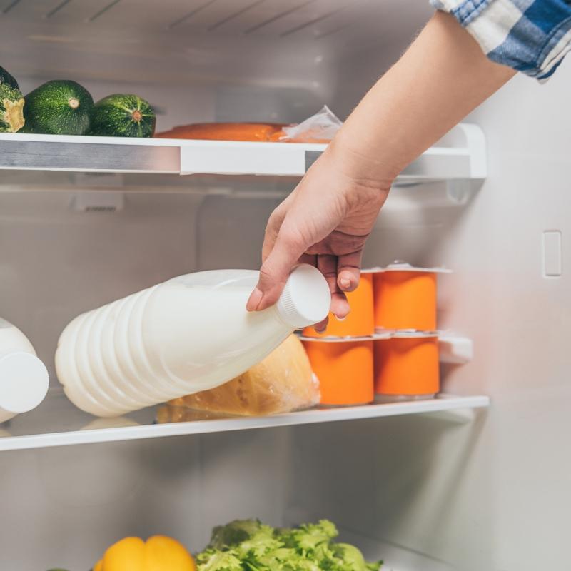 Buzdolab�ndaki yerine dikkat! Paket s�t riski...