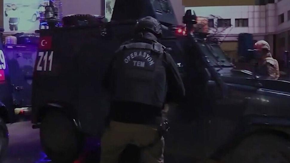 Doğu ve Batı'da DEAŞ'a darbe! Çok sayıda şüpheli yakalandı