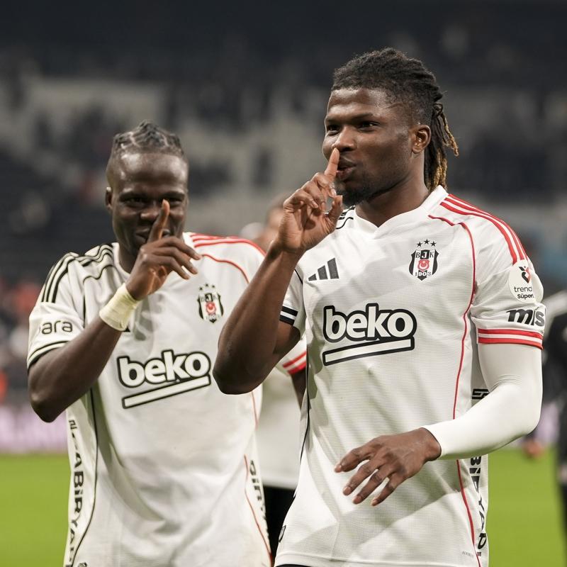 El Bilal Toure formas�na kavu�tu