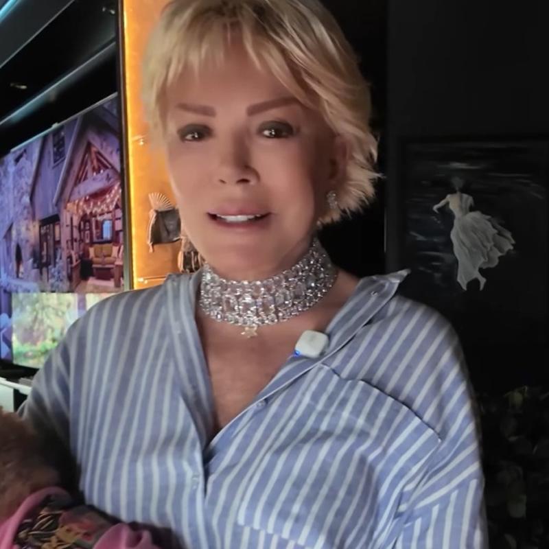 Kemoterapi sonras� cesur ad�m! Peru�unu ��kard�