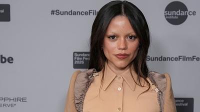 Jenna Ortega me�er oyunculu�u b�rak�yormu�... Nedenini y�llar sonra a��klad�!