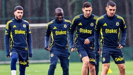 Fenerbah�e'de Kayserispor ma��n�n kadrosu a��kland�! 3 eksik var