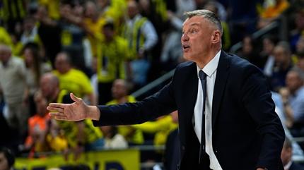 Sarunas Jasikevicius, Real Madrid ma�� sonras� konu�tu