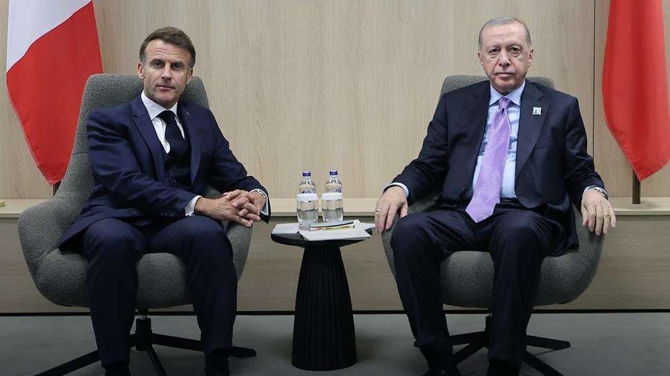 Türkiye, Lübnan için de devrede... Başkan Erdoğan, Macron ile görüştü