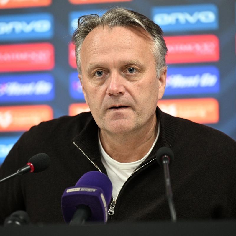 Erling Moe'dan Fenerbah�e i�in �ok sert a��klama! 'Senelerdir bir �ey kazanamamalar�...'