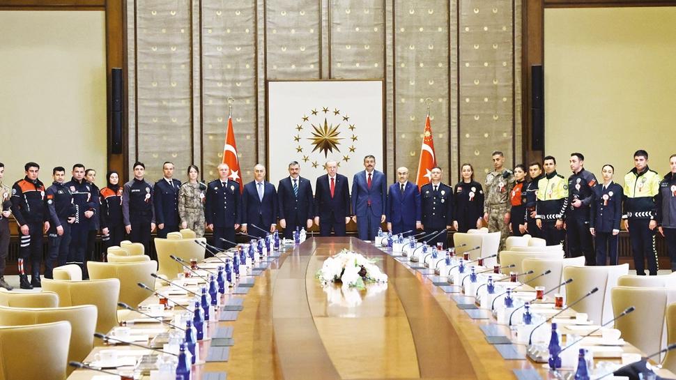 ‘Polisimiz devletimizin gözbebeği' Emniyet teşkilatı 181 yaşında