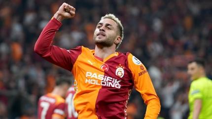 Bar�� Alper Y�lmaz, Galatasaray formas�yla 200. ma��na ��kmaya haz�rlan�yor