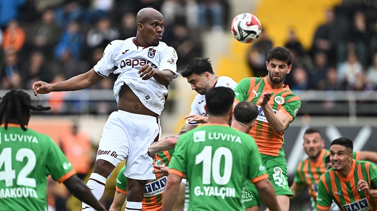 alanyaspor s�per lig trabzonspor foto�raflar� resimleri