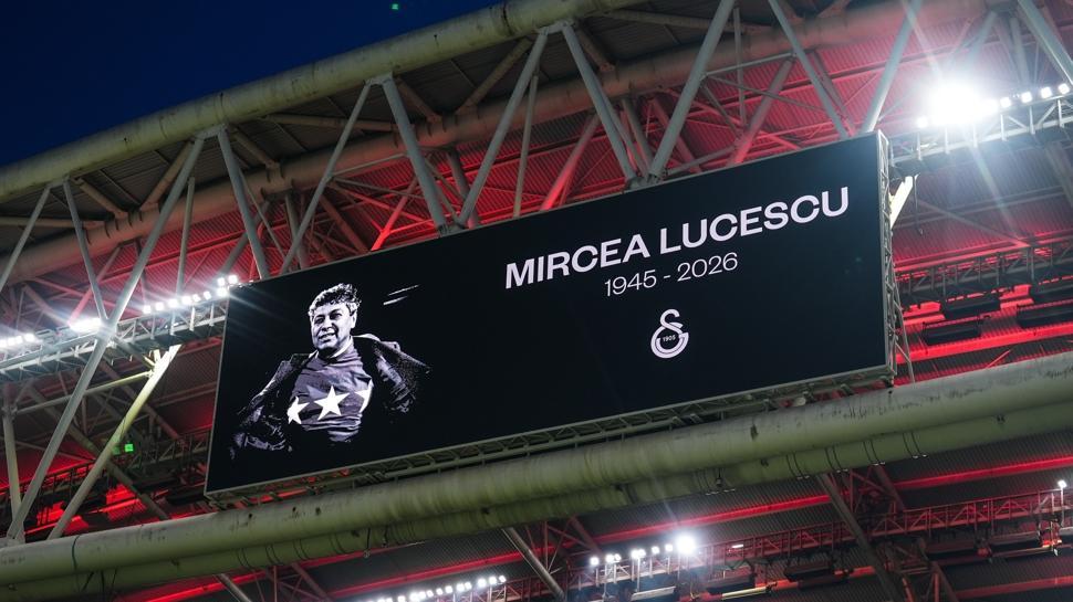 Galatasaray, eski hocası Mircea Lucescu'yu andı