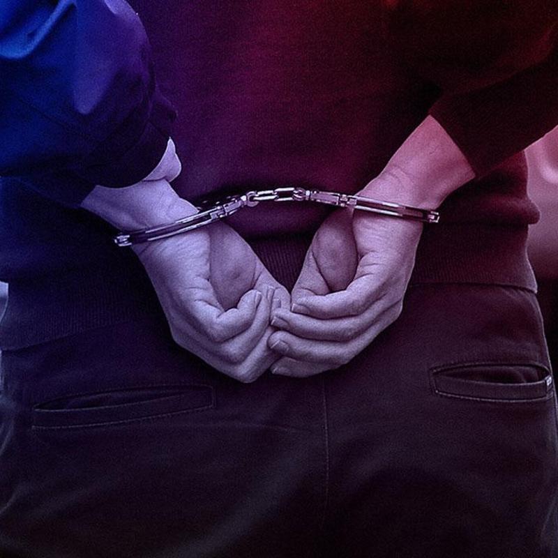 K�z�n� �ld�rd�, eski e�ini yaralad�... Firari katil k�sk�vrak yakaland�