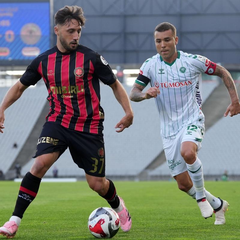 Konyaspor'un konu�u Fatih Karag�mr�k! ��te muhtemel 11'ler...