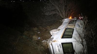 Malatya'da feci kaza... Maden işçilerini taşıyan araç devrildi: Ölü ve yaralılar var