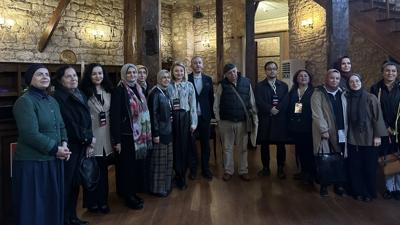 Yapay zeka teknolojileri kar��s�nda gelenek nas�l bi�im de�i�tirecek?