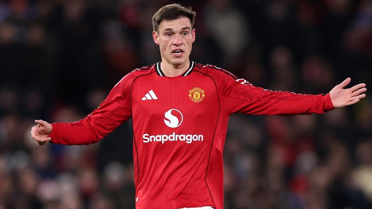 manuel ugarte manchester united transfer foto�raflar� resimleri