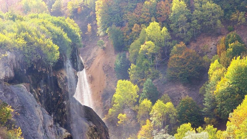 Dipsizg�l �elalesi foto�raf tutkunlar�n�n yeni adresi oldu