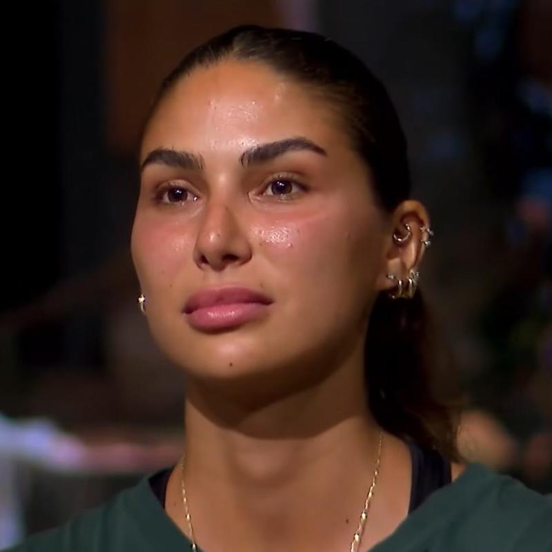 Elendikten sonra a�t� a�z�n� yumdu g�z�n�!