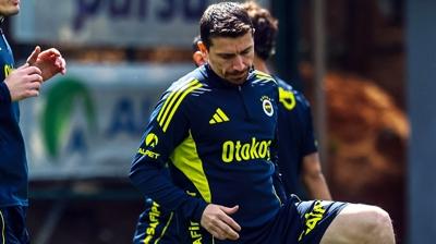 Fenerbah�e'de Mert Hakan Yanda� geli�mesi
