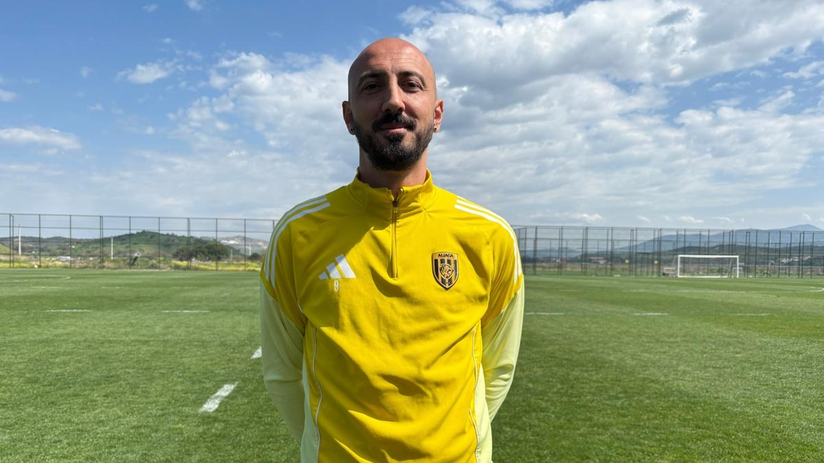 Ahmet �lhan �zek Milli Tak�m D�nya Kupas� foto�raflar� resimleri