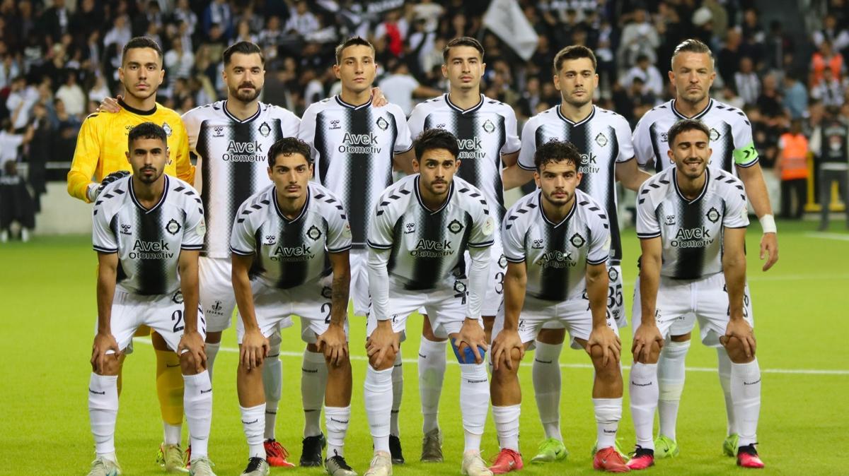 Altay TFF 3. Lig Sezon Sonu Ma�� Afyonspor Kar��la�mas� foto�raflar� resimleri