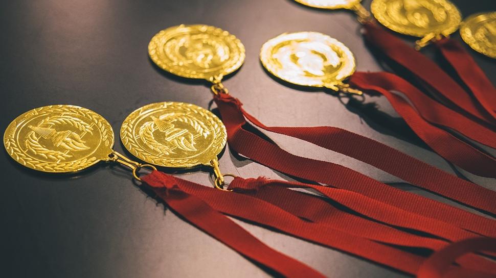 Alt�n ne kadar oldu? 15 Nisan �ar�amba gram, �eyrek, yar�m alt�n fiyat� ne kadar?