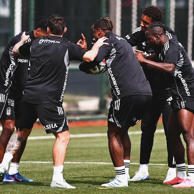 Be�ikta�, Samsunspor deplasman�na haz�rlan�yor