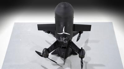 D��man dronlar�na havada infaz: Yerli 