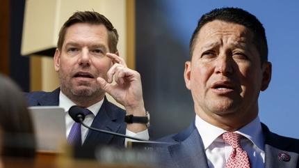 Bat�'n�n �demokrasi� maskesi d��t�: ABD Kongresi ahlak batakl���nda bo�uluyor