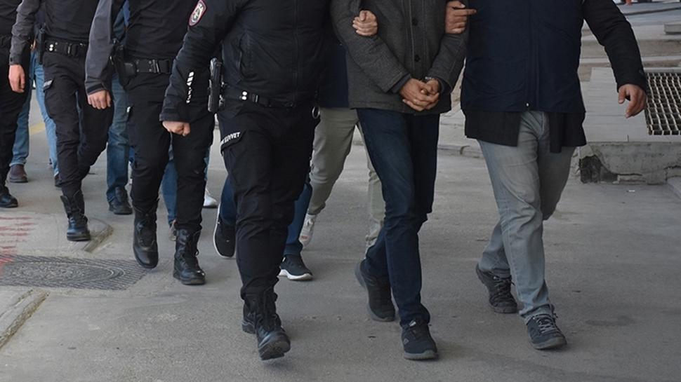 Okulları alenen tehdit ettiler! 3 kişi gözaltına alındı