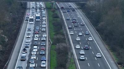 Trafi�e martta 159 bin 931 arac�n kayd� yap�ld�