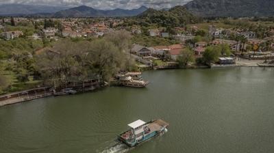 T�rkiye'nin en k�sa feribot hatt�! 2 saatlik yolu 50 saniyeye d���r�yor