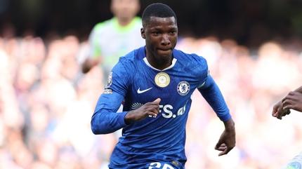 Moises Caicedo, 2033 y�l�na kadar Chelsea'de