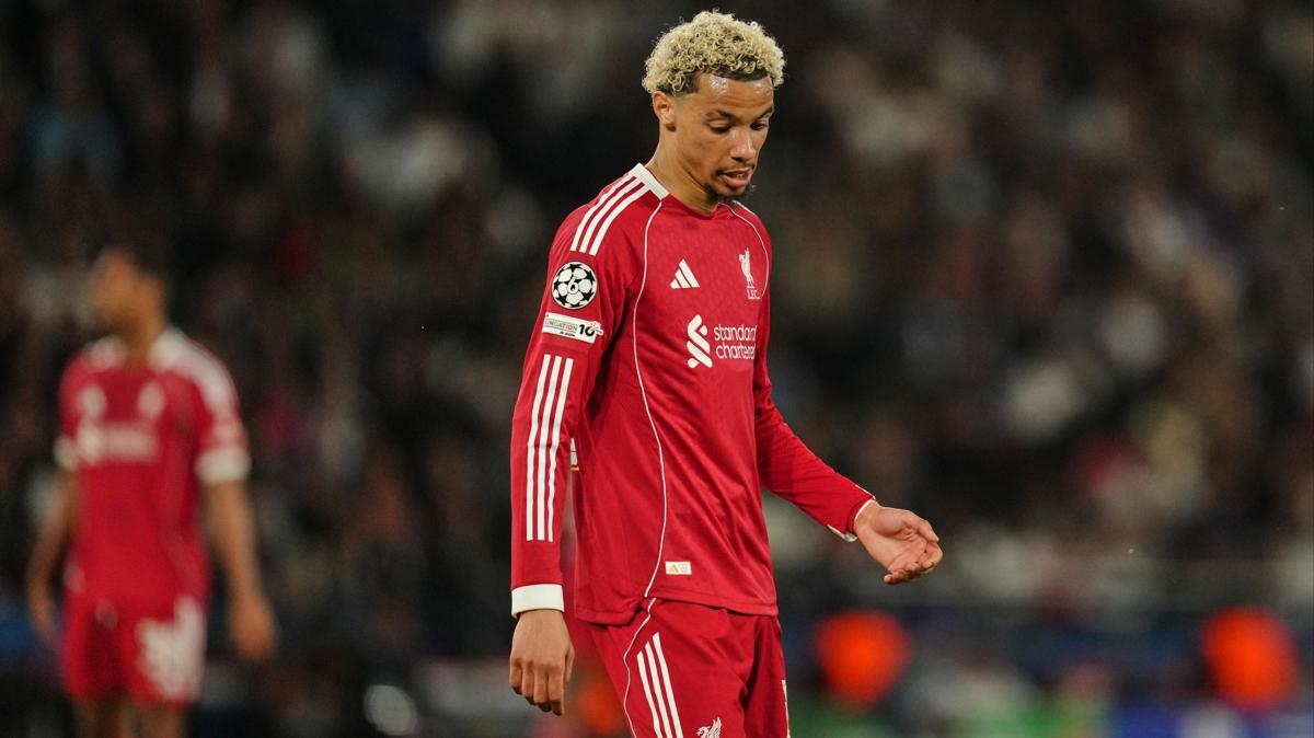 Hugo Ekitike Liverpool Sakatl�k foto�raflar� resimleri