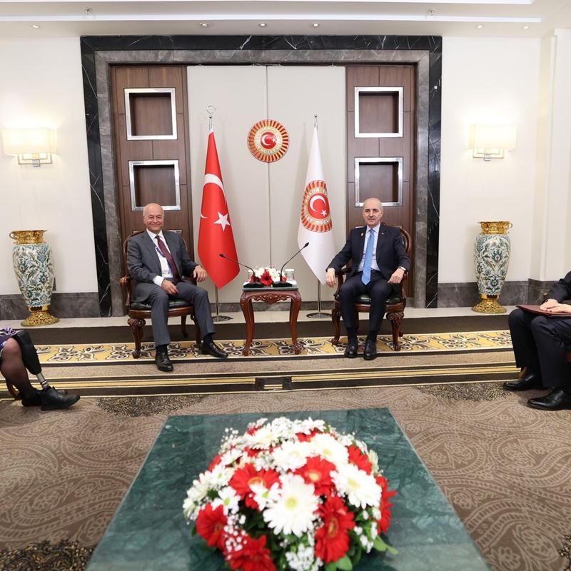 TBMM Ba�kan� Kurtulmu�, BM M�lteciler Y�ksek Komiseri Salih ile g�r��t�