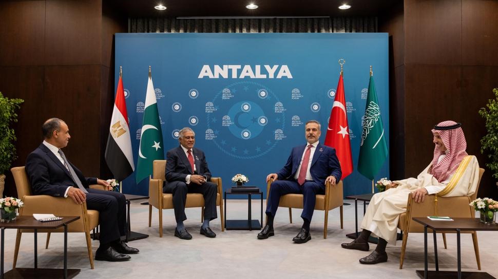 Bakan Fidan ev sahipliğinde 4'lü zirve