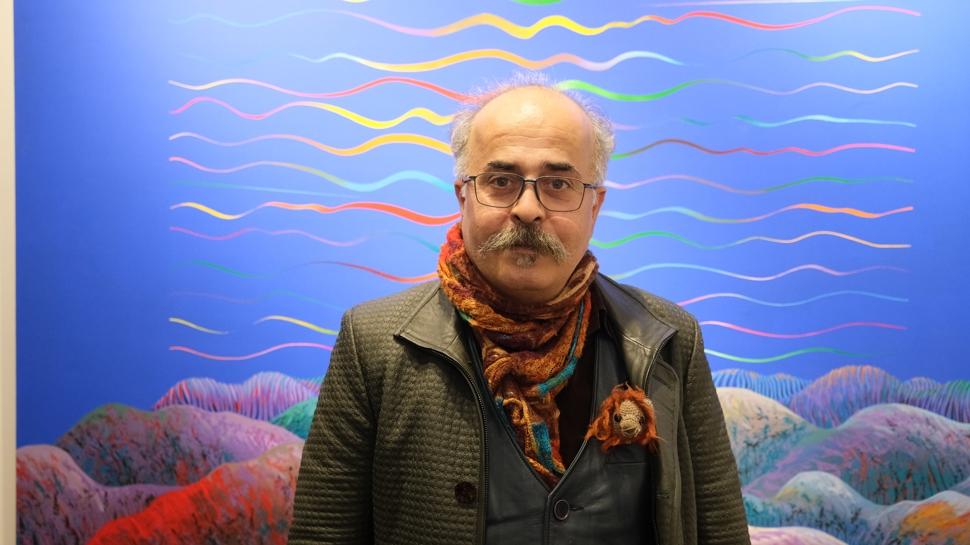 “Bu sergi, seyirlik bir dünya değil, yaşamak zorunda kaldığımız gerçekliğin ta kendisi”