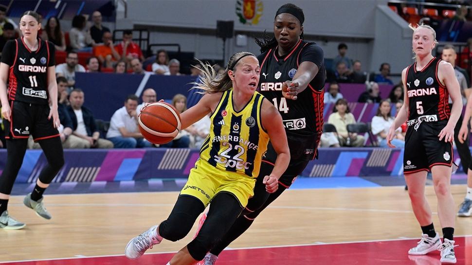 EuroLeague'de bir kez daha finalde! Fenerbahçe Opet hata yapmadı