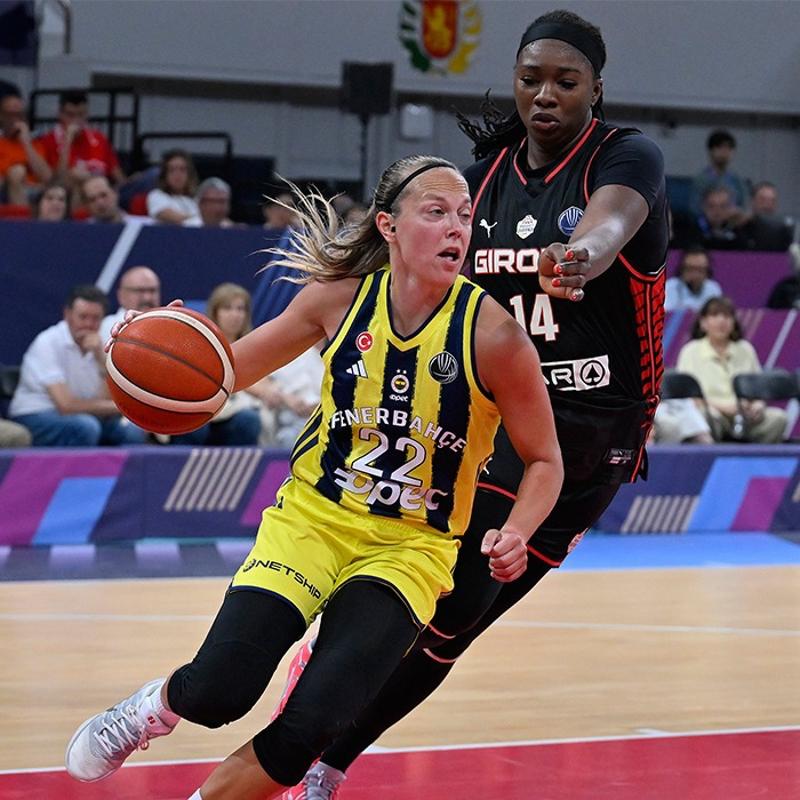 EuroLeague'de bir kez daha finalde! Fenerbah�e Opet hata yapmad�