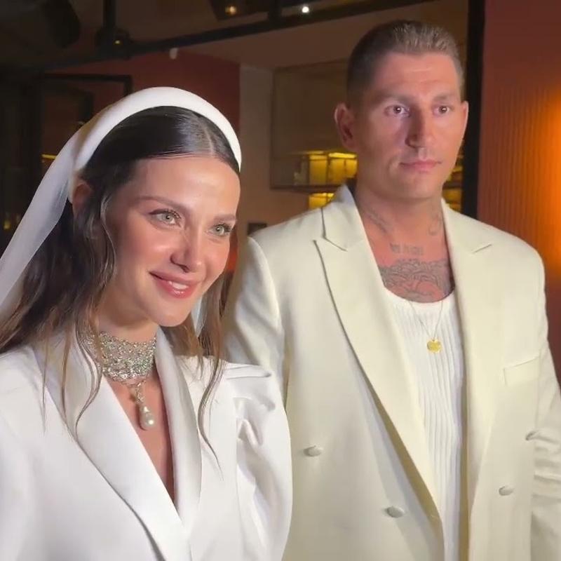 K�zlar� Sora 6 ayl�kt�: �rem Helvac�o�lu e�i Ural Kaspar'dan bo�and�!