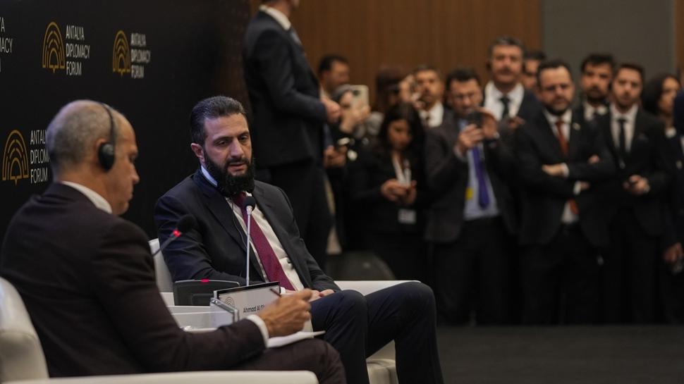 �ara T�rkiye'den ilan etti: Hepsi �lkeden ayr�ld�