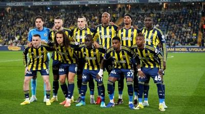 Domenico Tedesco, kazanan kadroyu bozmad�