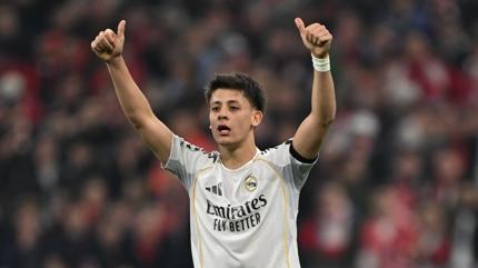 Rekorl'Arda ad� yaz�yor