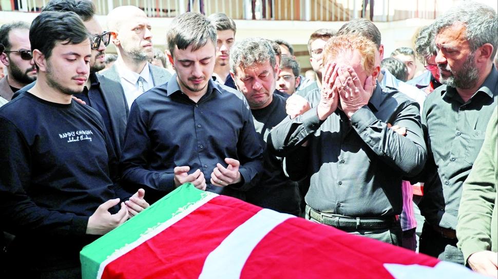 Annemiz hepimizin kahramanı