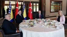 Diplomasinin kalbi Antalya'da at�yor: Ba�kan Erdo�an Bosna Hersek heyetiyle g�r��t�