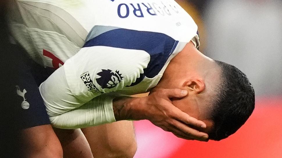 Tottenham'da küme düşme telaşı sürüyor!