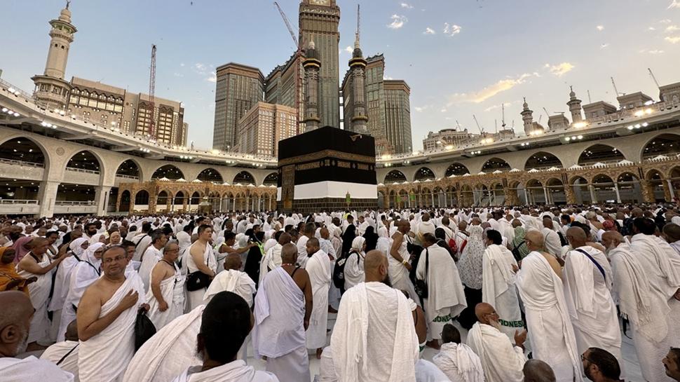 Türkiye'den giden ilk hacı kafilesi Medine-i Münevvere'ye ulaştı