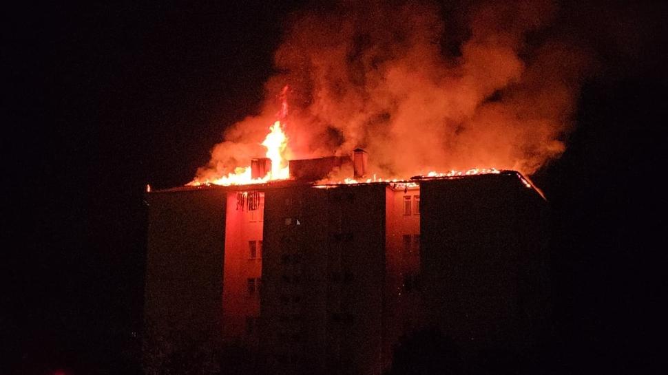 Nazilli'de lise yurdunda korkutan yangın... Ekipler müdahale etti