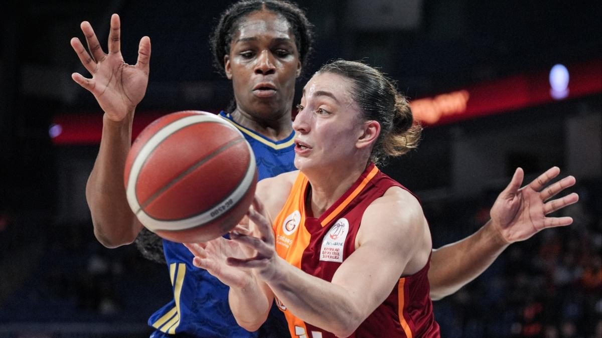 galatasaray fenerbah�e derbi foto�raflar� resimleri