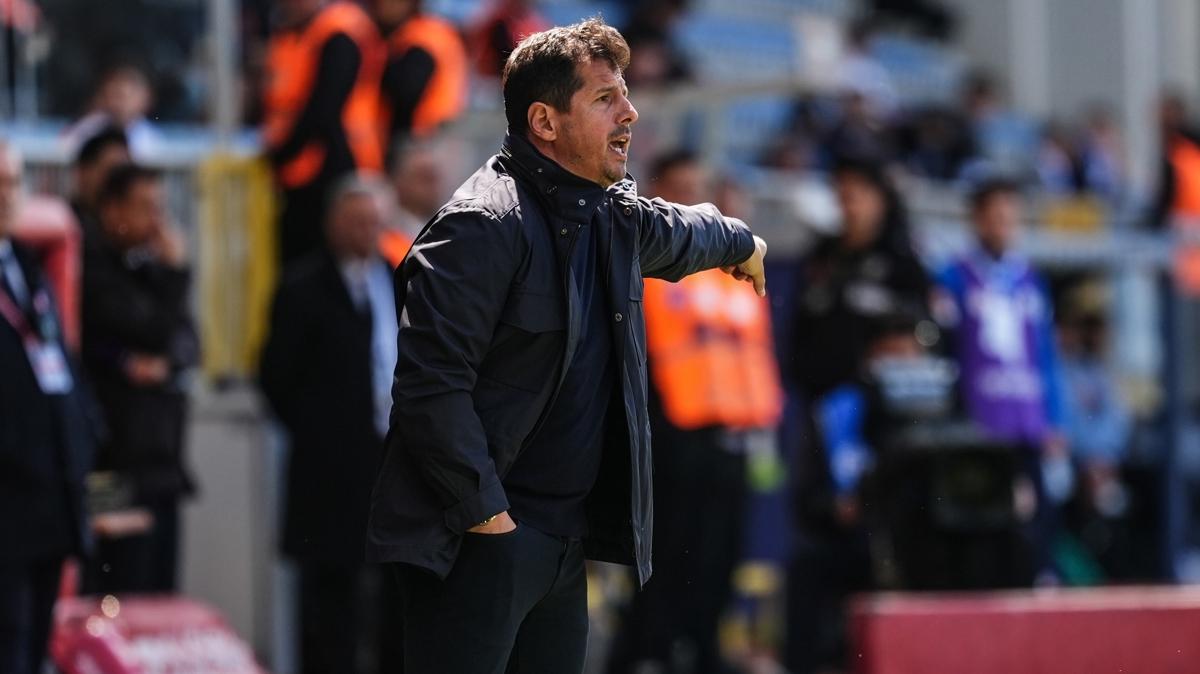 emre bel�zo�lu kas�mpa�a s�per lig foto�raflar� resimleri